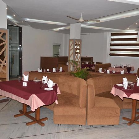 Hotel J M D Palace Udaipur Luaran gambar